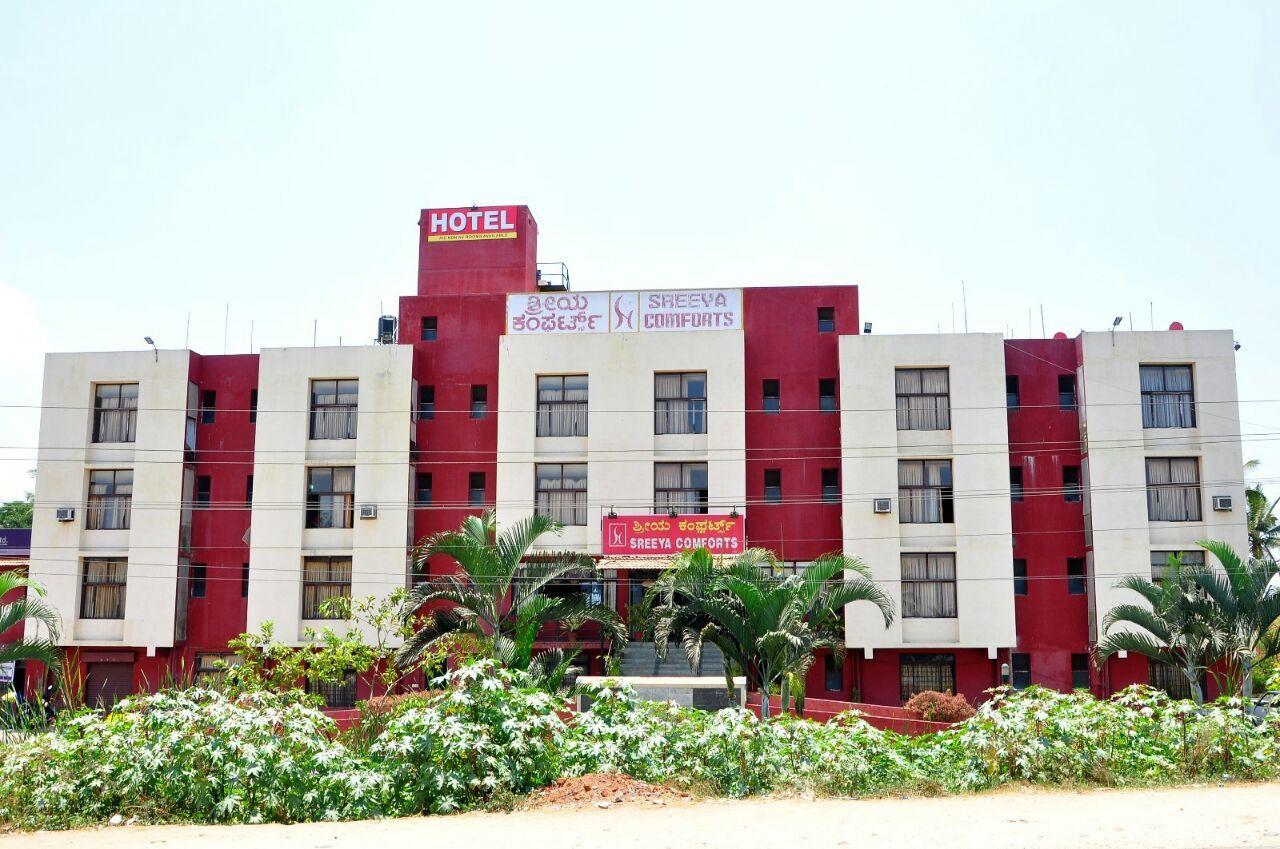 Sreeya Comforts Otel Maisur Dış mekan fotoğraf