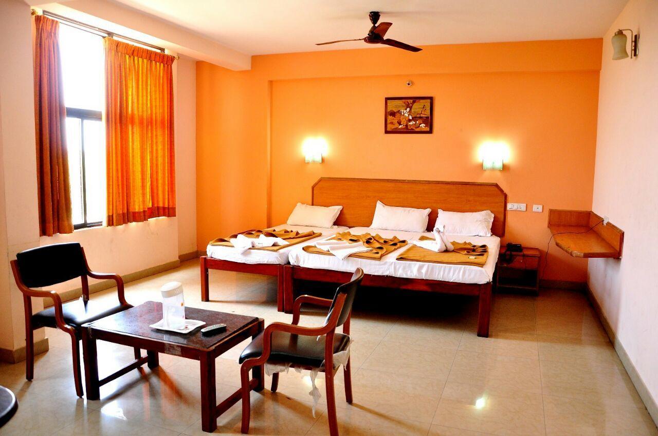 Sreeya Comforts Otel Maisur Dış mekan fotoğraf